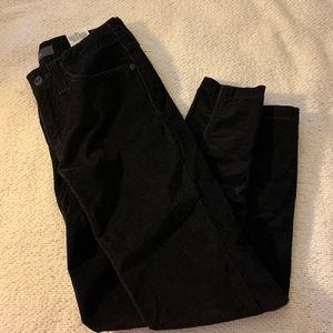BLACK CORDUROY LEVIS